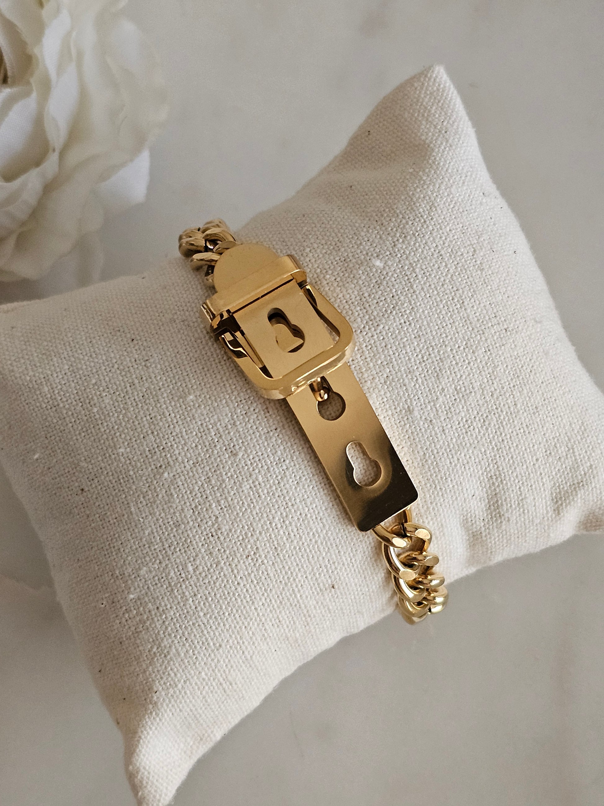 gold plated stainless steel chain belt bracelet