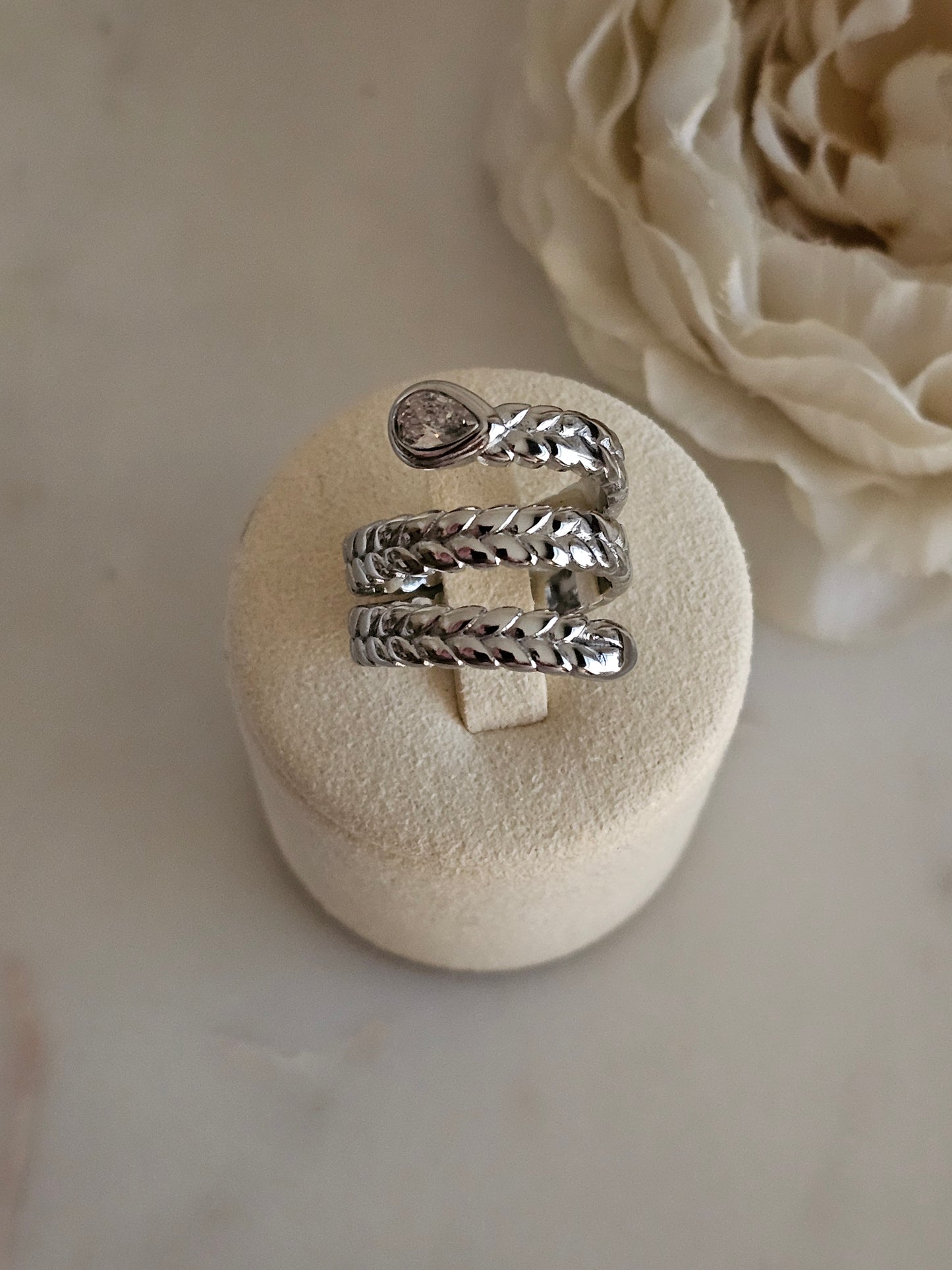 ZIANA SNAKE RING