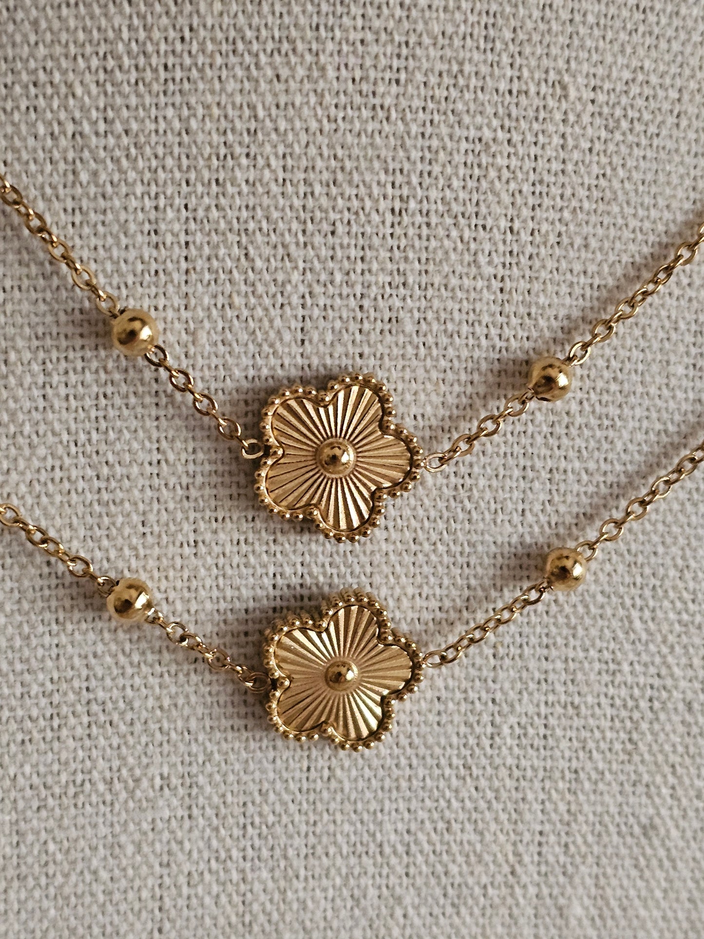 SIERA LONG CLOVER NECKLACE