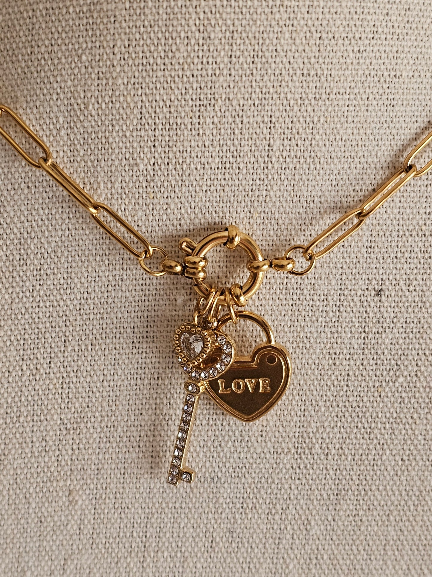 LOVE LOCK CHARM