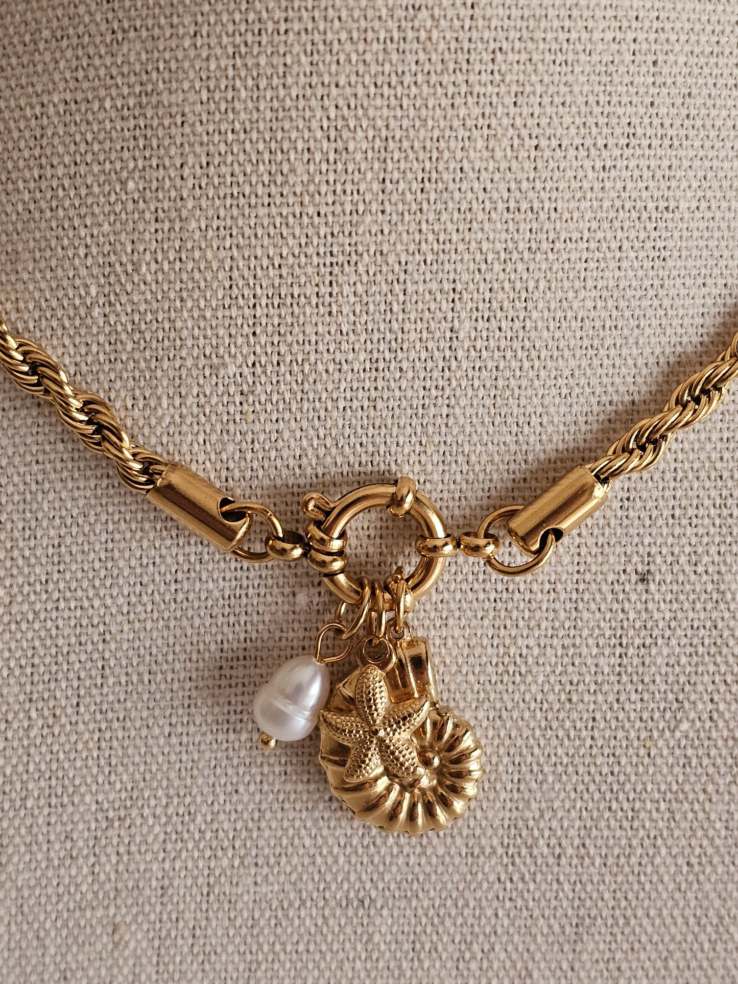 ADENA CHARM NECKLACE