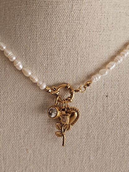 NADA PEARL CHARM NECKLACE