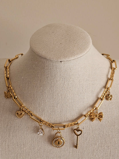 SALENA CHARM NECKLACE