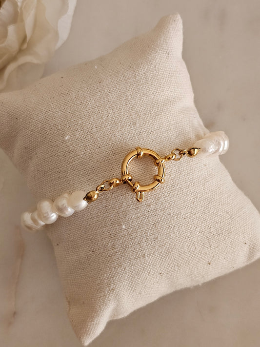 RAHANA PEARL CHARM BRACELET