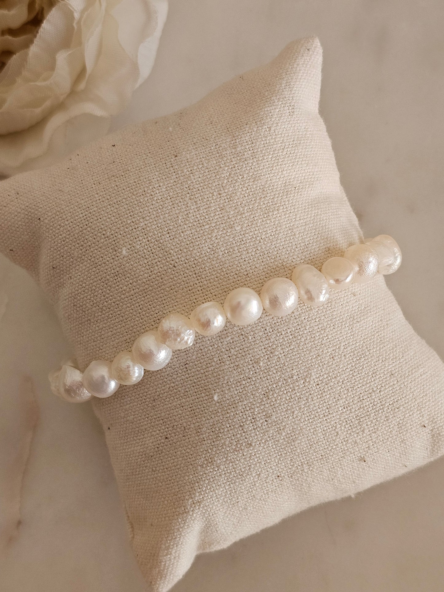 RAHANA PEARL CHARM BRACELET