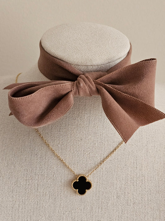 Gold plated stainless steel clover pendant necklace