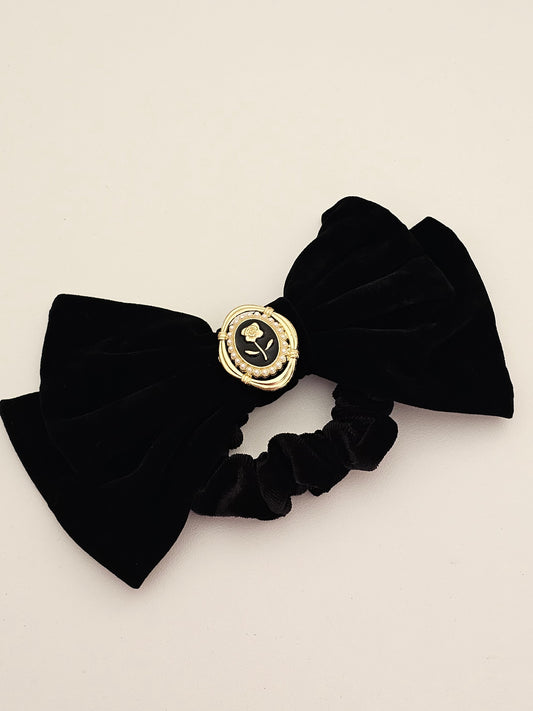 Vintage velvet bow hair tie