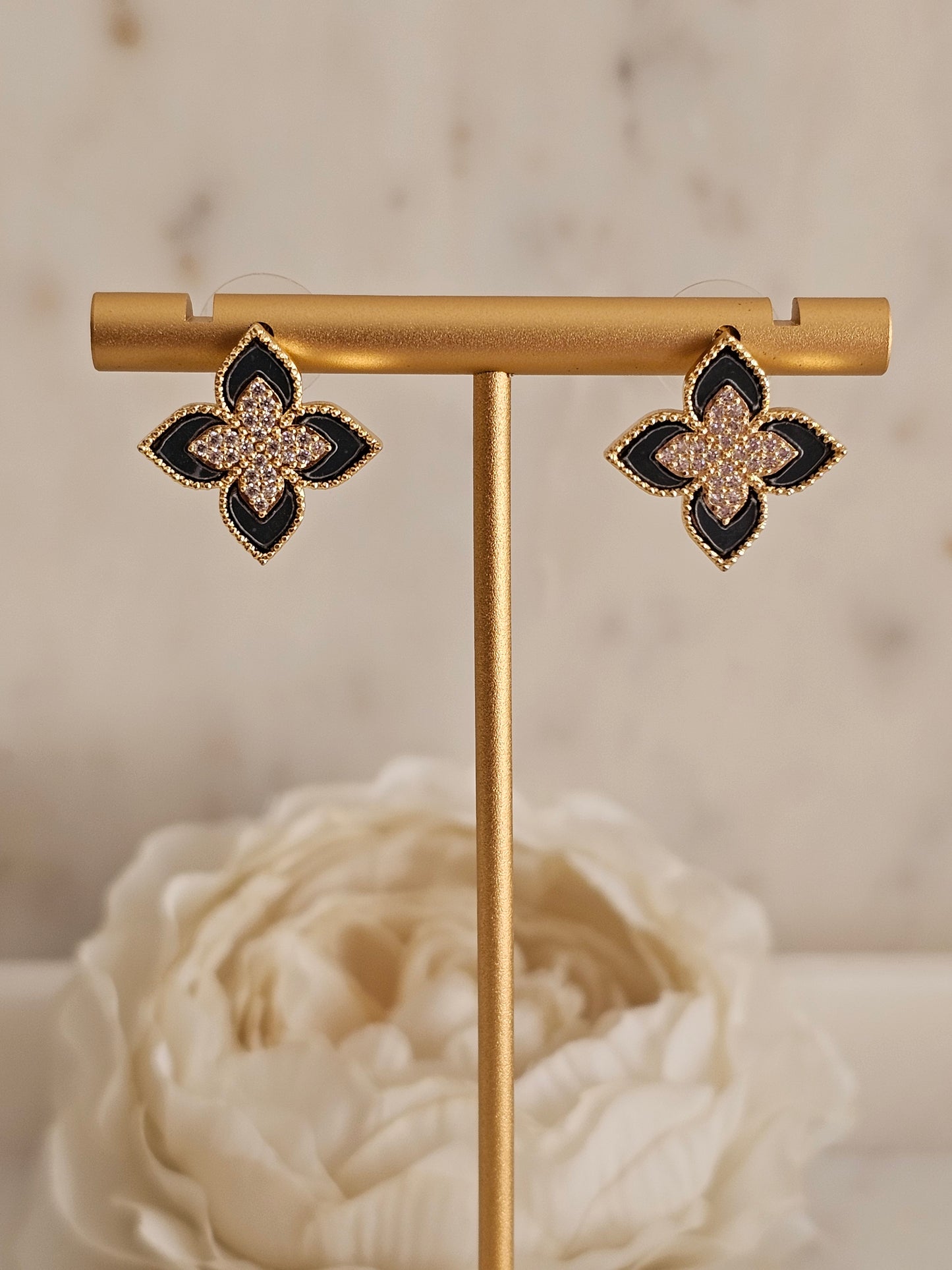 SIBEL CLOVER EARRINGS