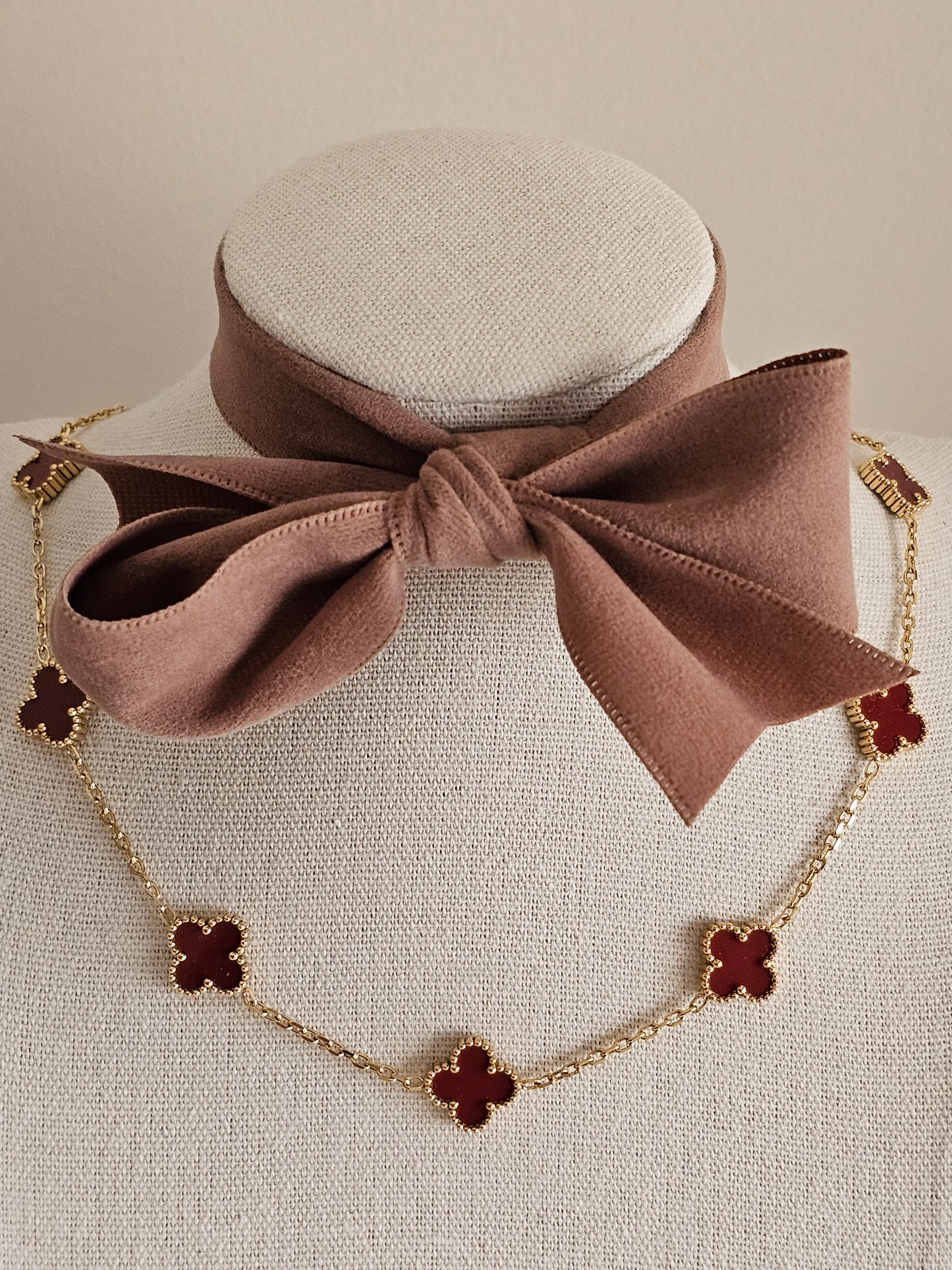 NYLA MULTI CLOVER NECKLACE