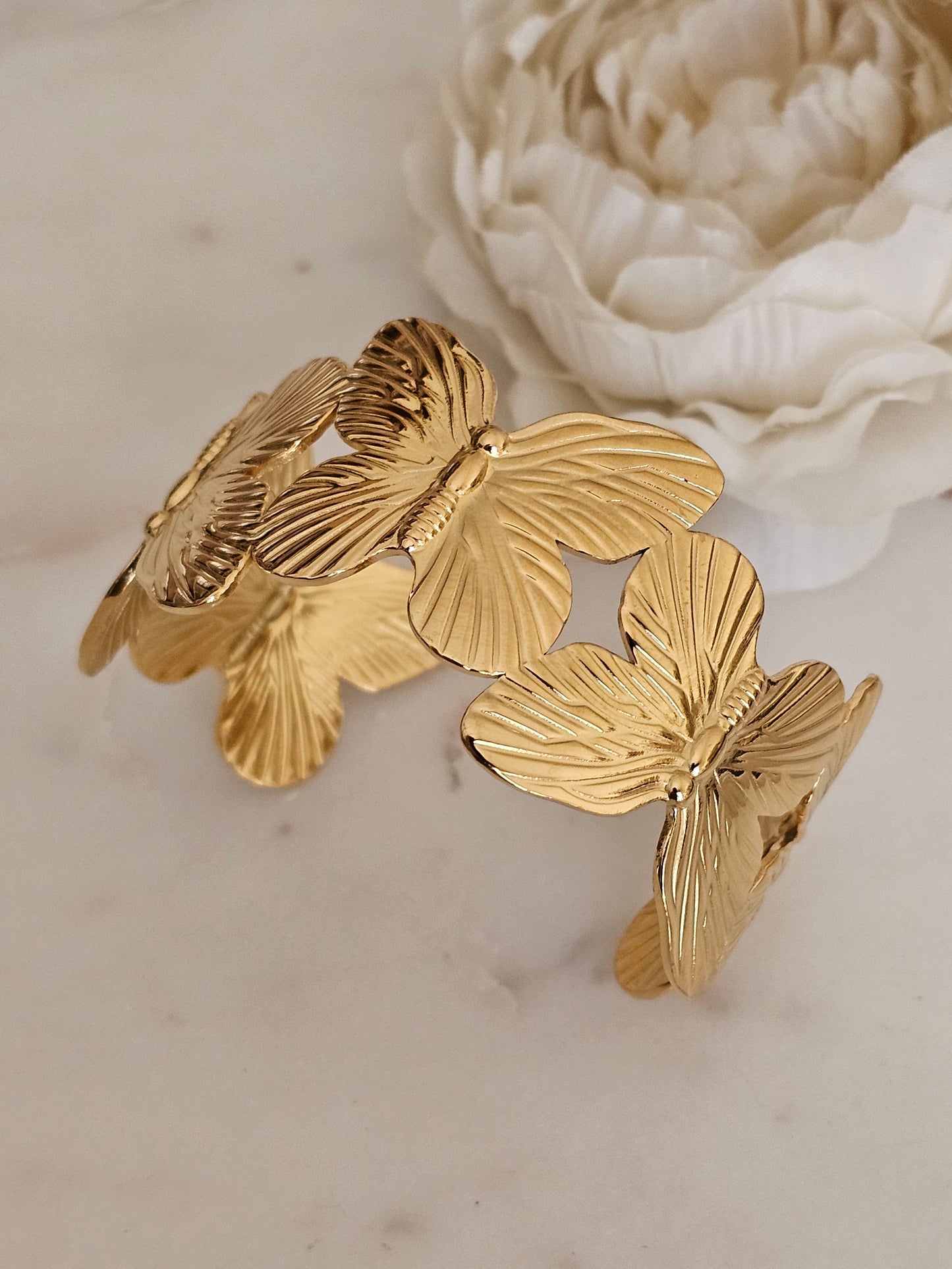 ALEYNA BUTTERFLY CUFF BANGLE