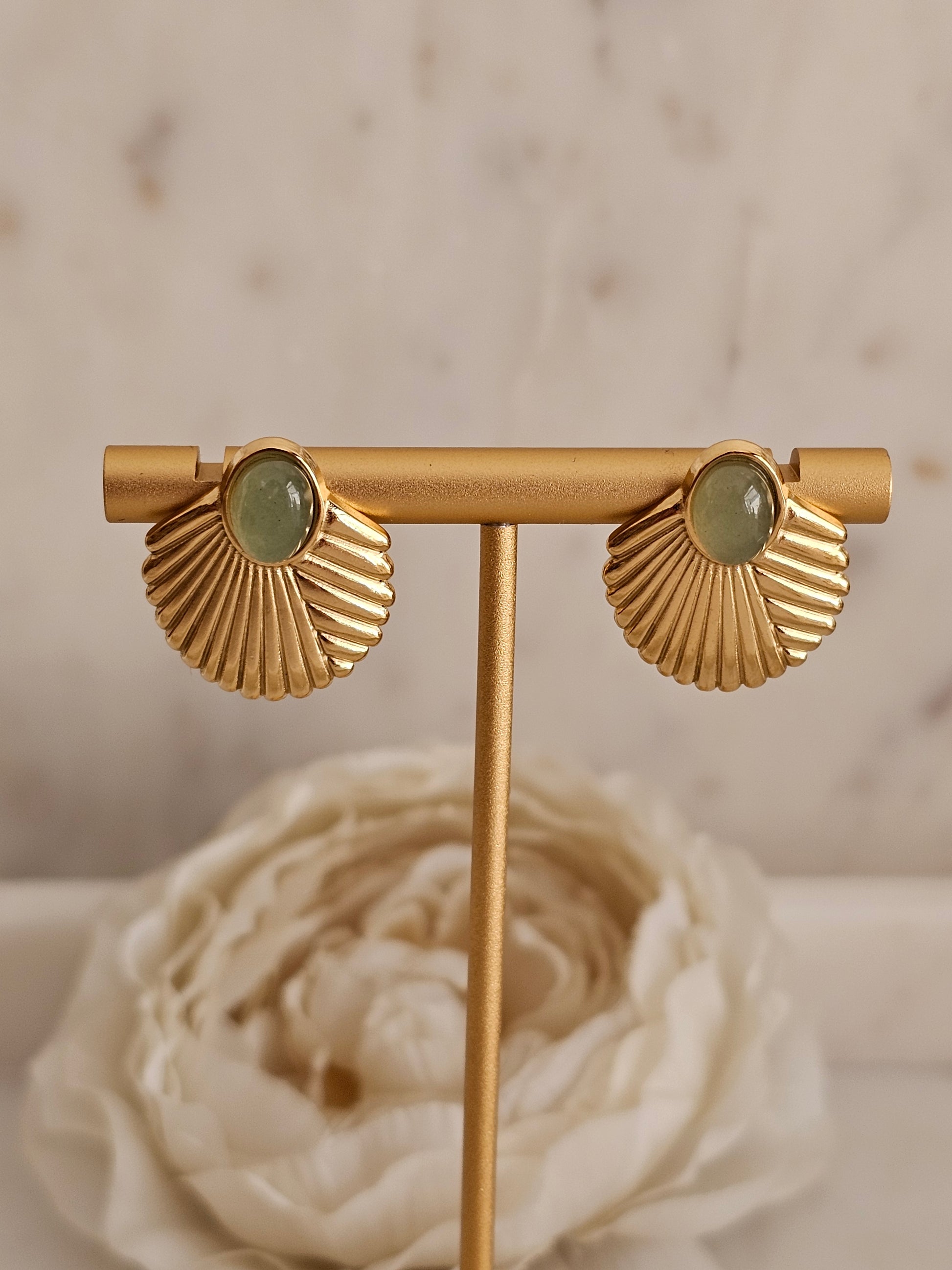 Gold plated stainless steel shell earrings 