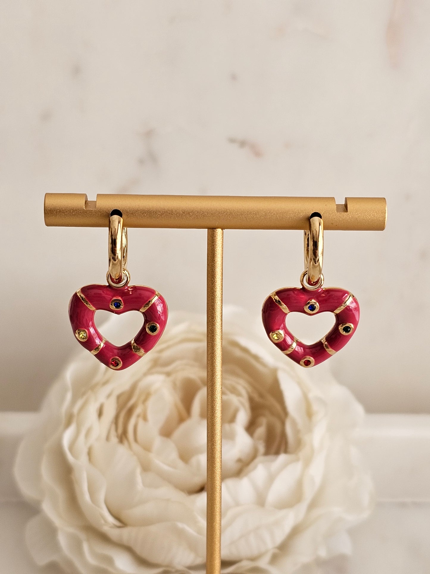 IKRA HEART EARRINGS