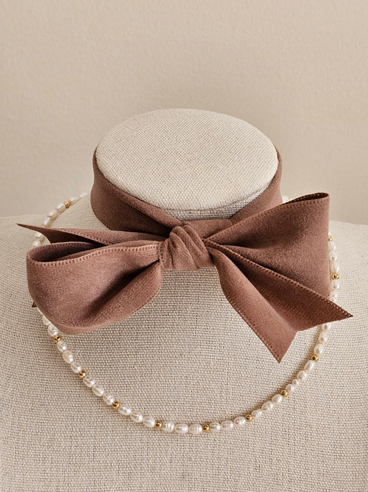 Gold plated natural pearl necklace