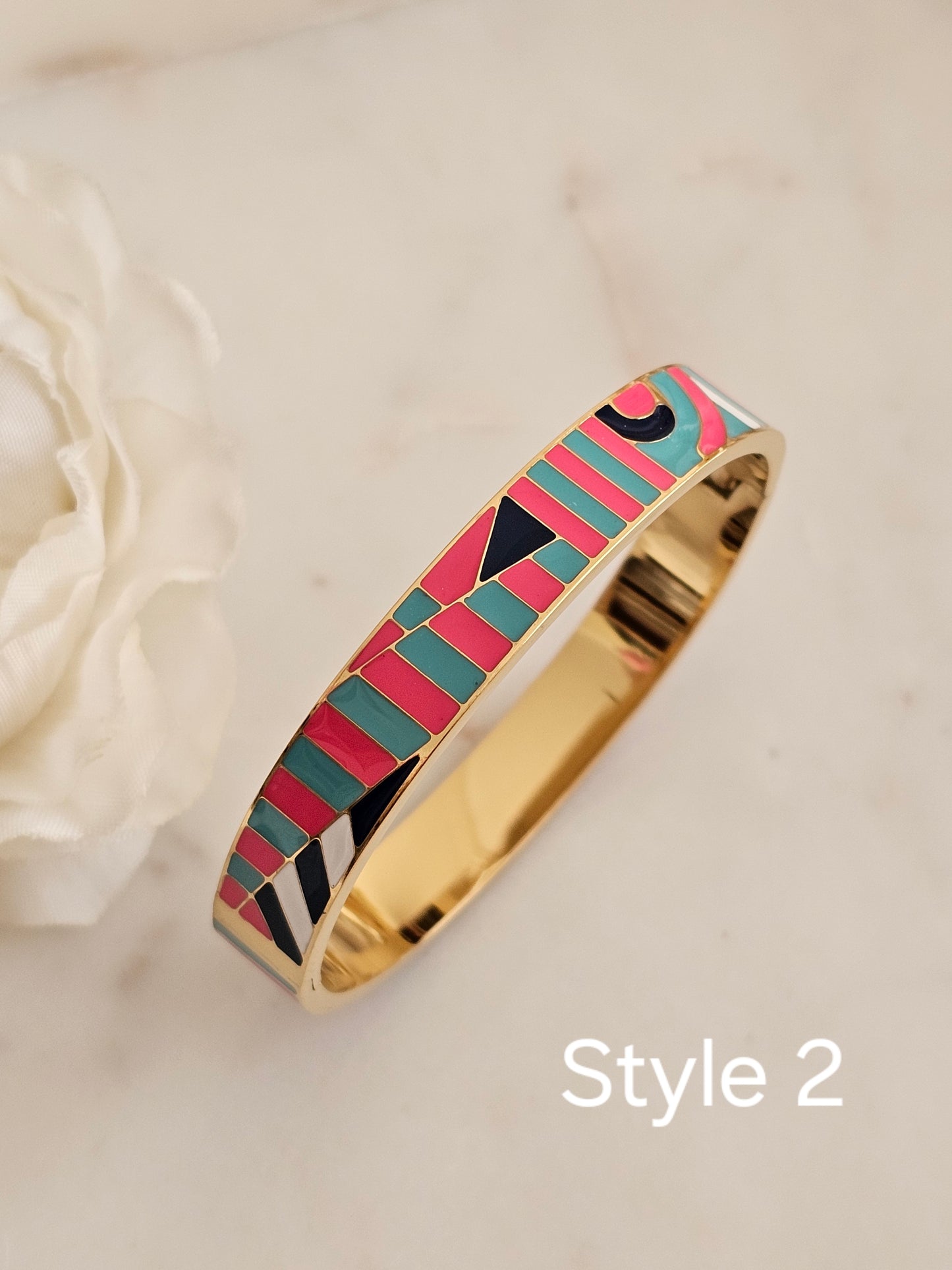 BAHAR ENAMEL BANGLE