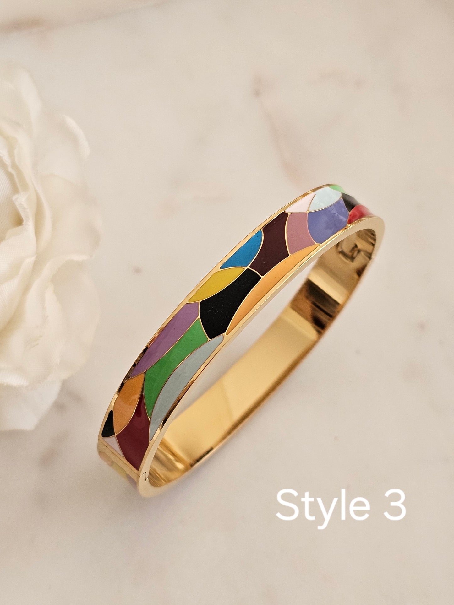 BAHAR ENAMEL BANGLE