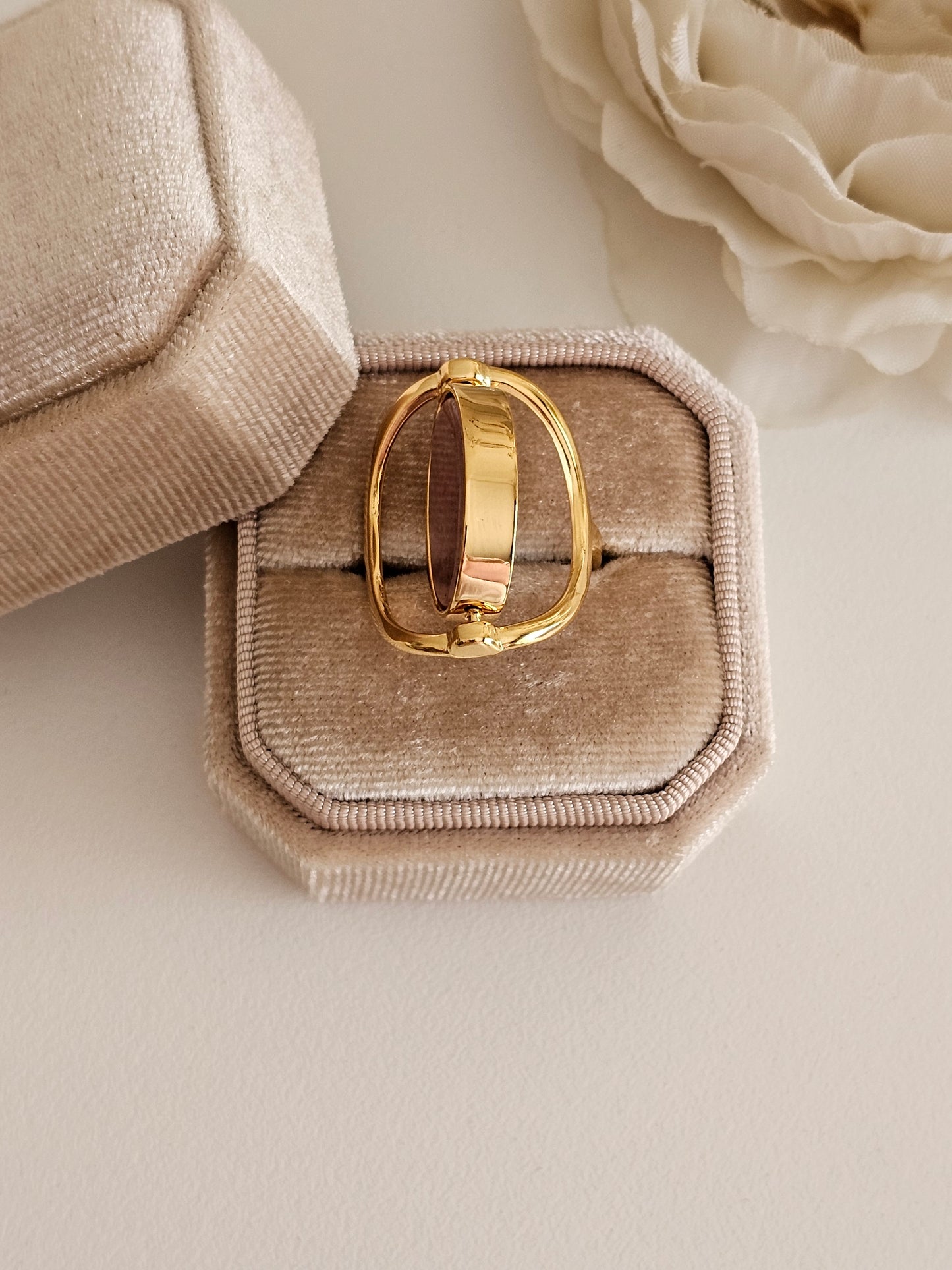 MILI NATURAL STONE RING