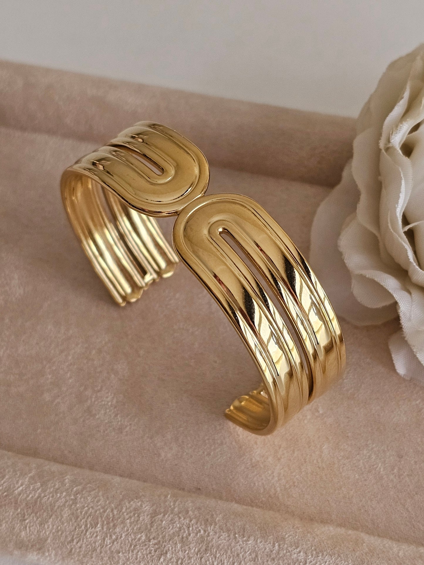 RADA CUFF BANGLE