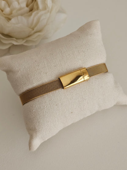 SAFIA MESH EVIL EYE BRACELET