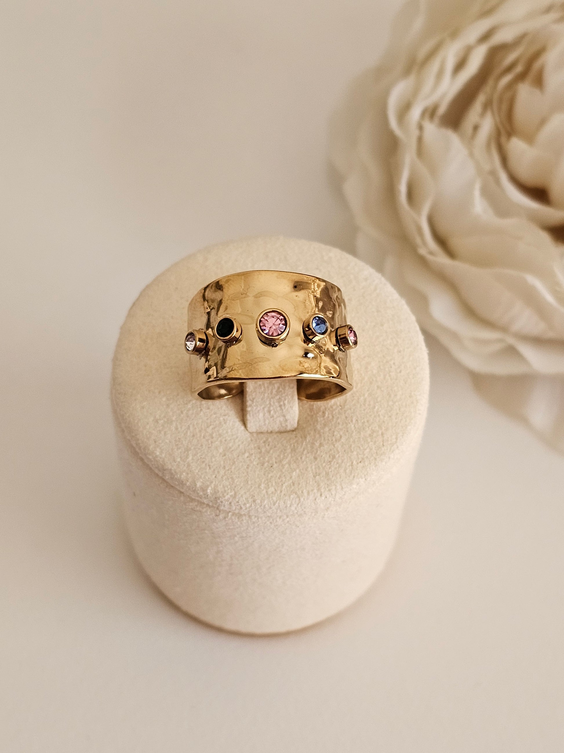 Statement ring