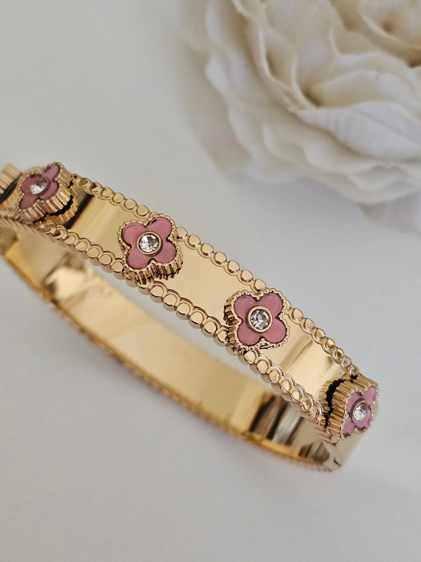 MERI CLOVER BANGLE