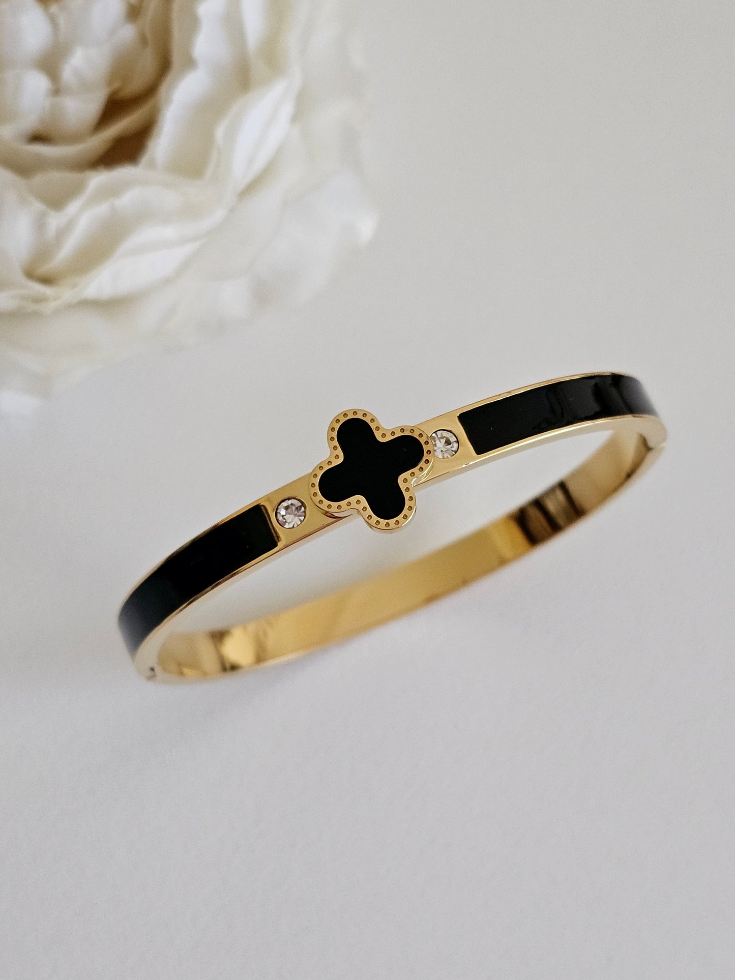 DIANA CLOVER BANGLE