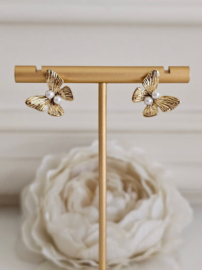 MIZRA BUTTERFLY PEARL EARRINGS