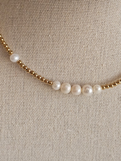 ZEYNEP PEARL NECKLACE