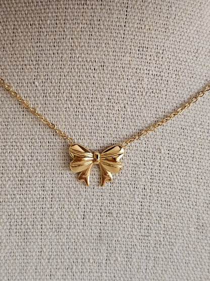 DEFNE BOW NECKLACE