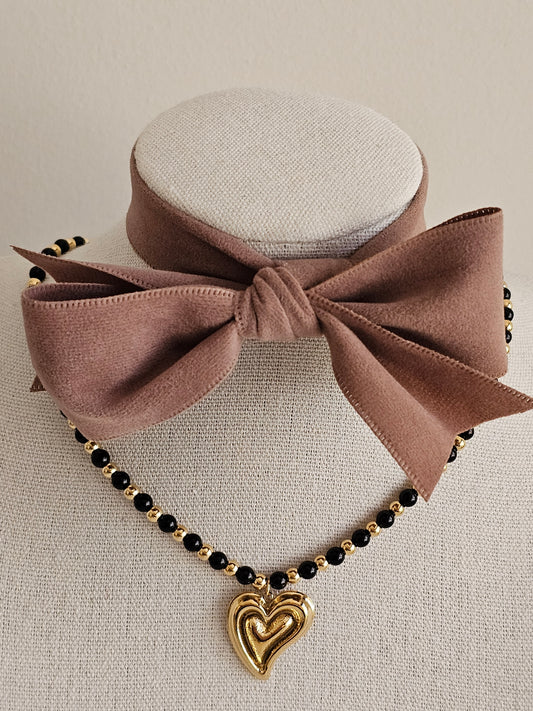 BLACK AND GOLD LOVE HEART NECKLACE