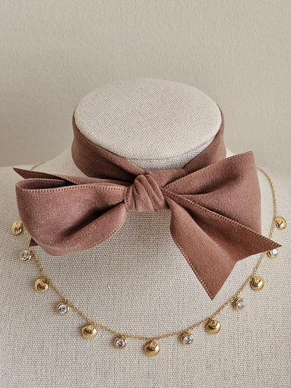 Shell cubic zirconia necklace
