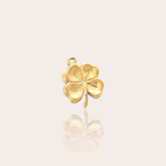 Four clover charm