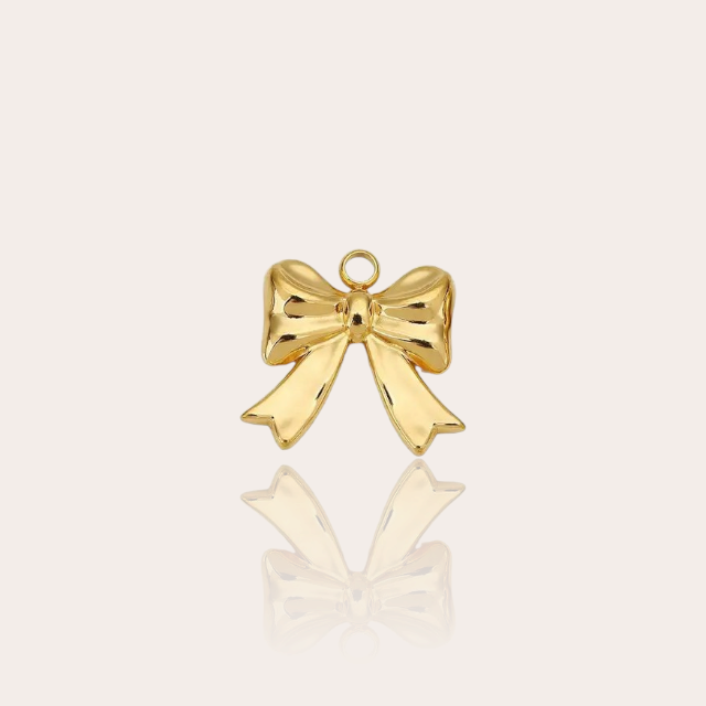 Bow charm