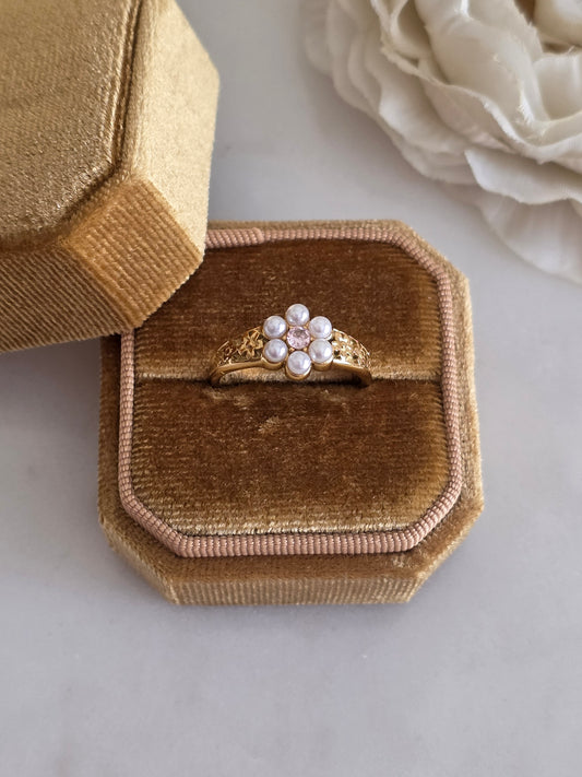 Pearl and cubic zirconia flower ring
