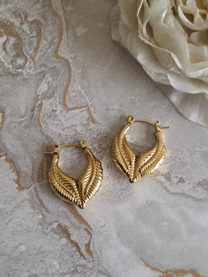 ELORA HOOP EARRINGS