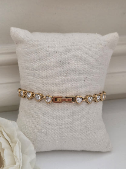 NESIL HEART TENNIS BRACELET
