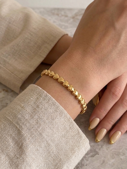 ALORA HEART BANGLE