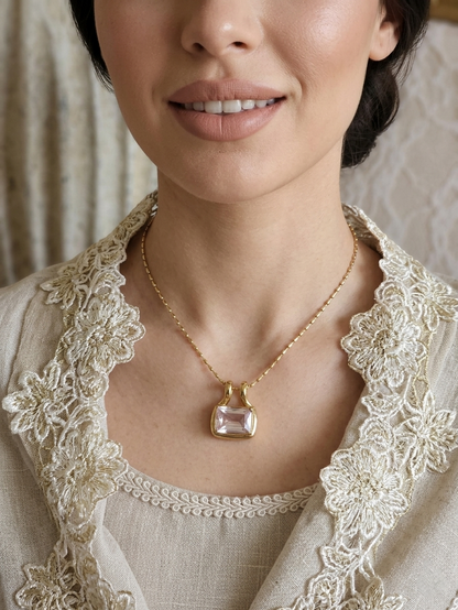 HAYLI NECKLACE