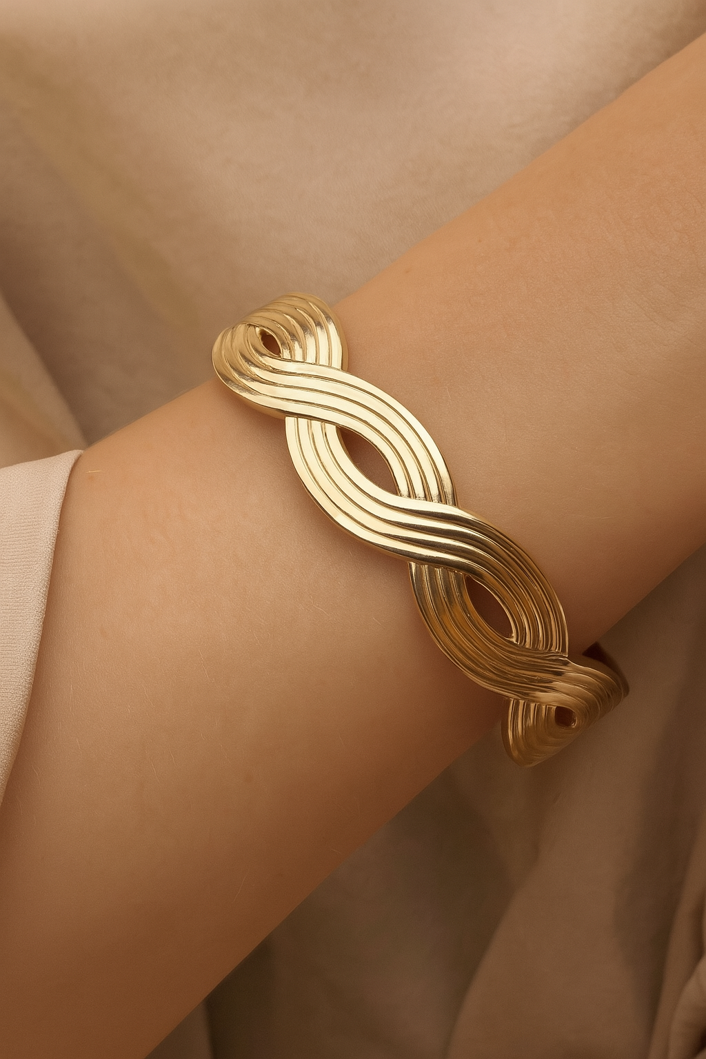 LIDIA BANGLE