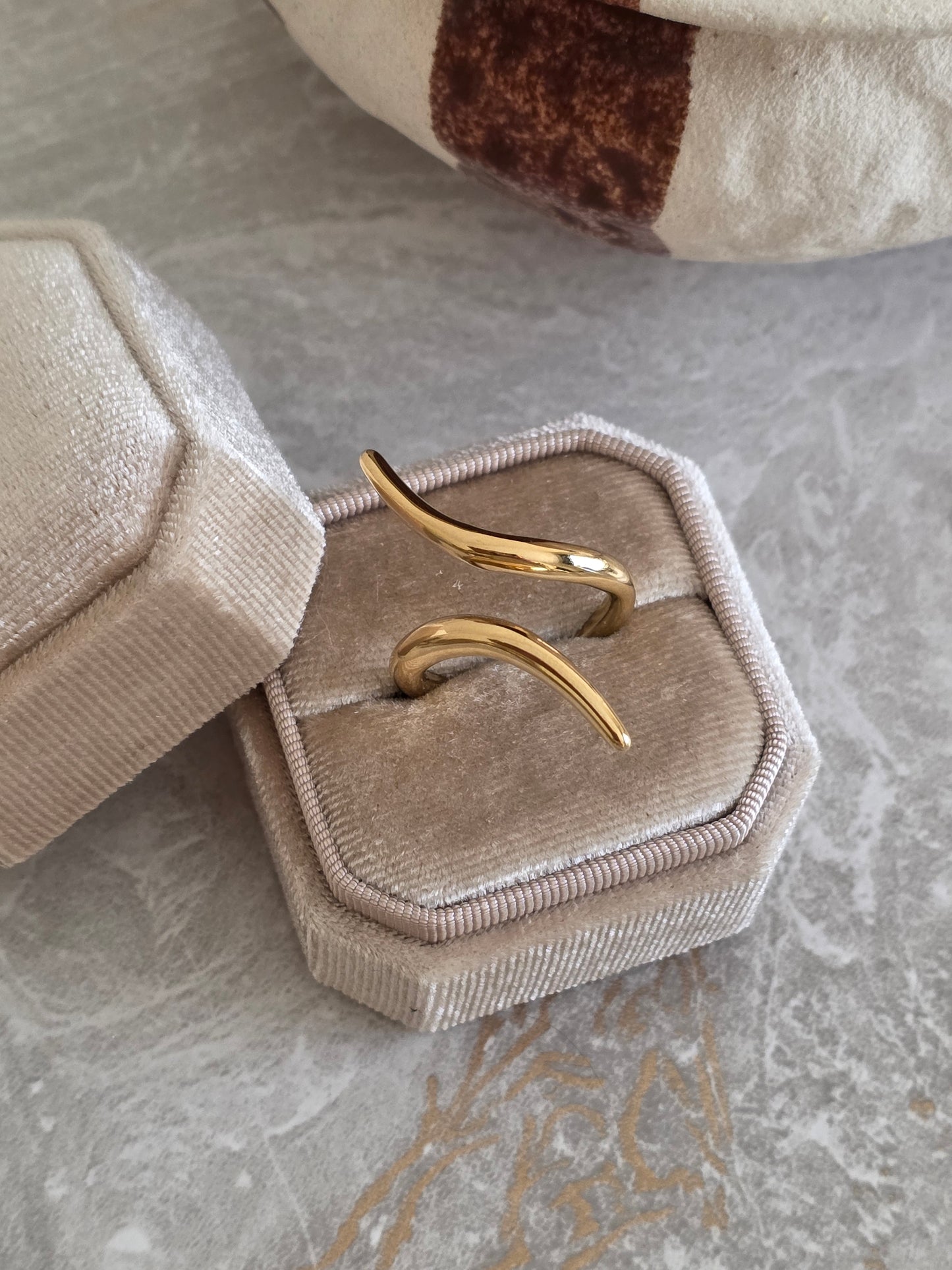 HAZEL RING