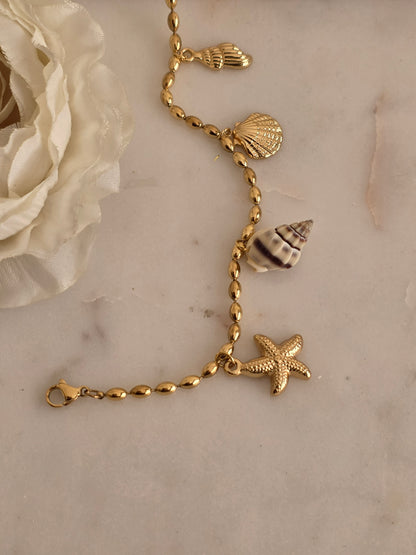 KENNA SHELL CHARM BRACELET