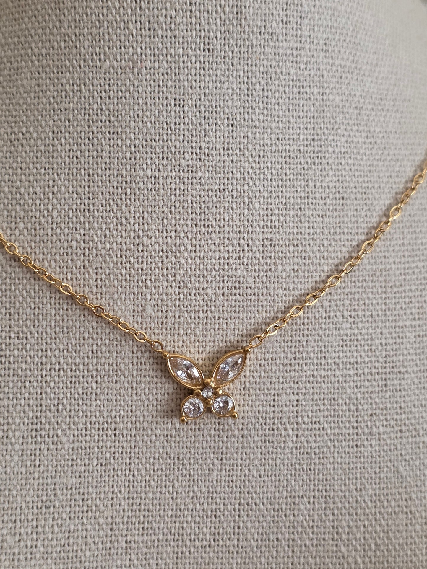 SEMARA BUTTERFLY NECKLACE