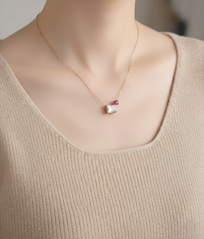 GULYA NECKLACE
