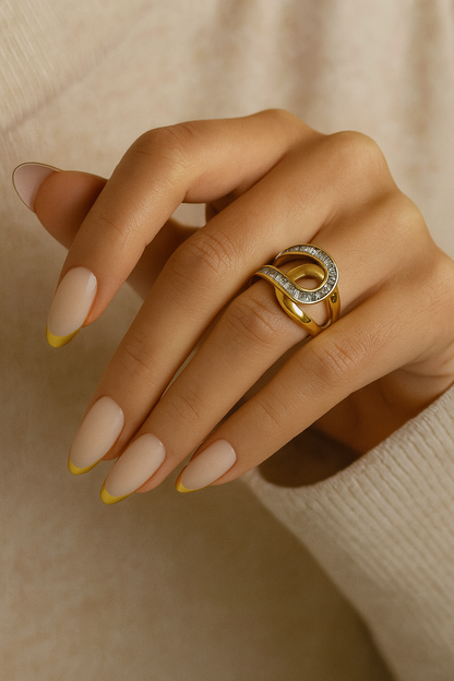 AZRA RING