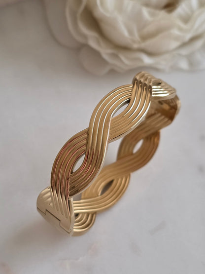 LIDIA BANGLE
