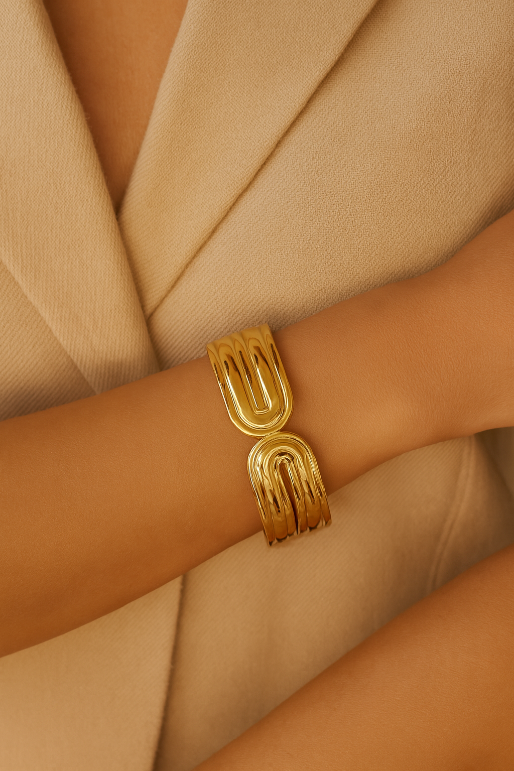 RADA CUFF BANGLE