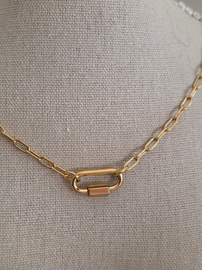PAPERCLIP CHARM NECKLACE