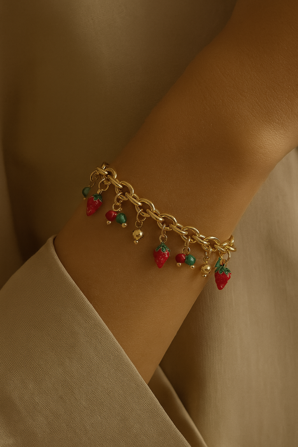 STRAWBERRY CHARM BRACELET