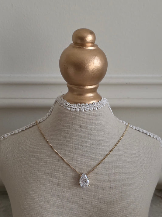 Cubic zirconia pendant necklace