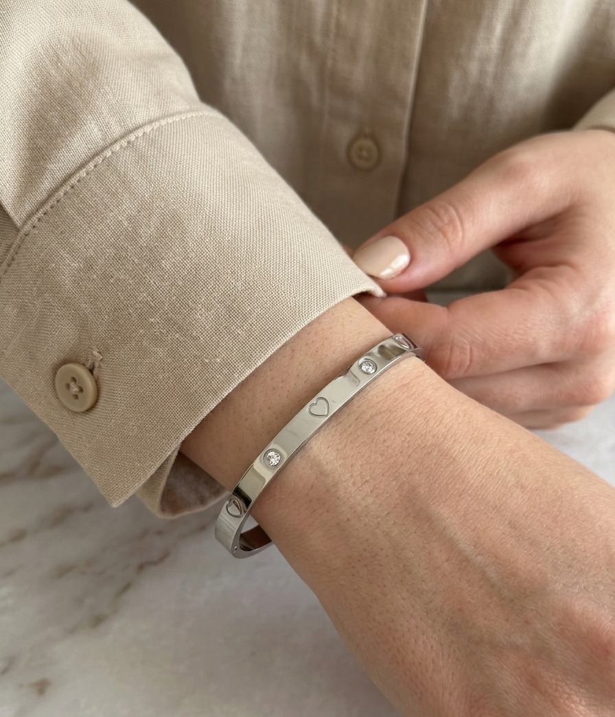 KAYDA HEART BANGLE SILVER