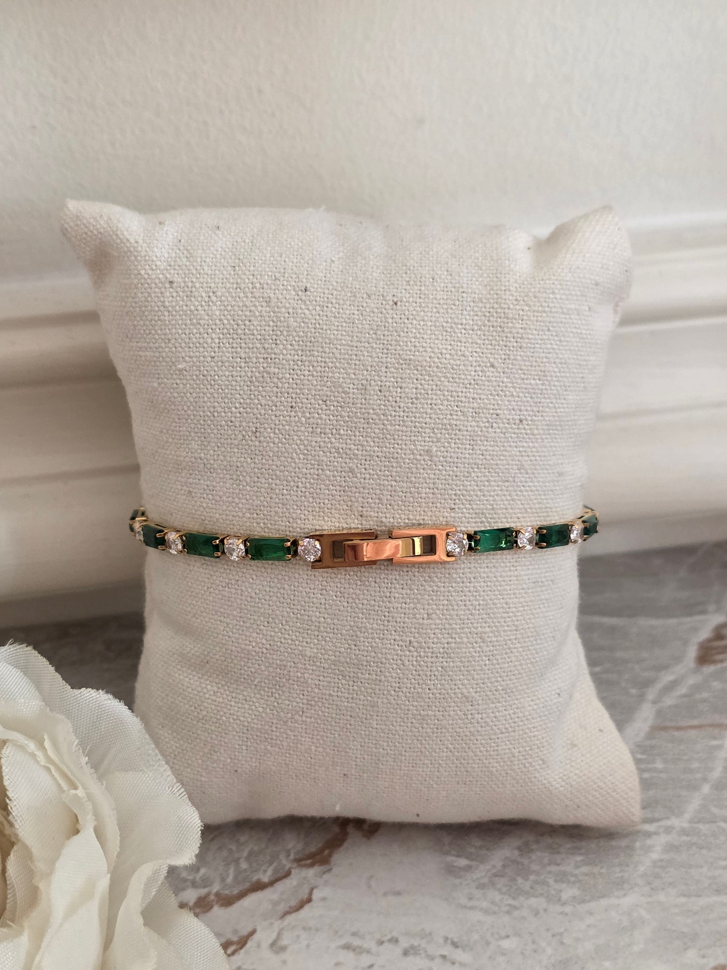 ALASYA GREEN TENNIS BRACELET